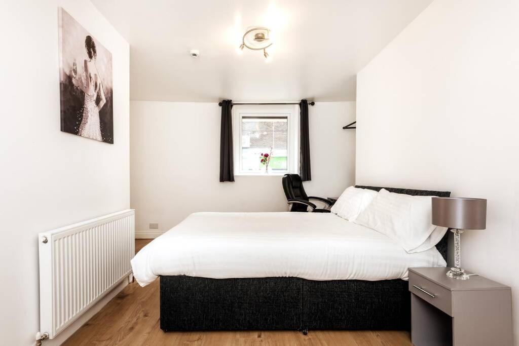 Liverpool City Centre - Fabulous 3 En-Suite Bedrooms - Sleeps 10 People Екстер'єр фото